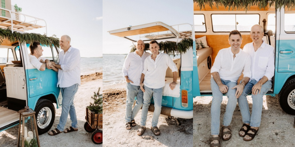 Christmas mini session setup with a decorated turquoise vintage blue bus on St. Pete Beach, Florida.